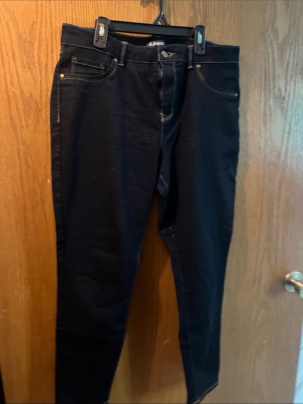 d. jeans Women's Straight Leg Jeans in dark blue